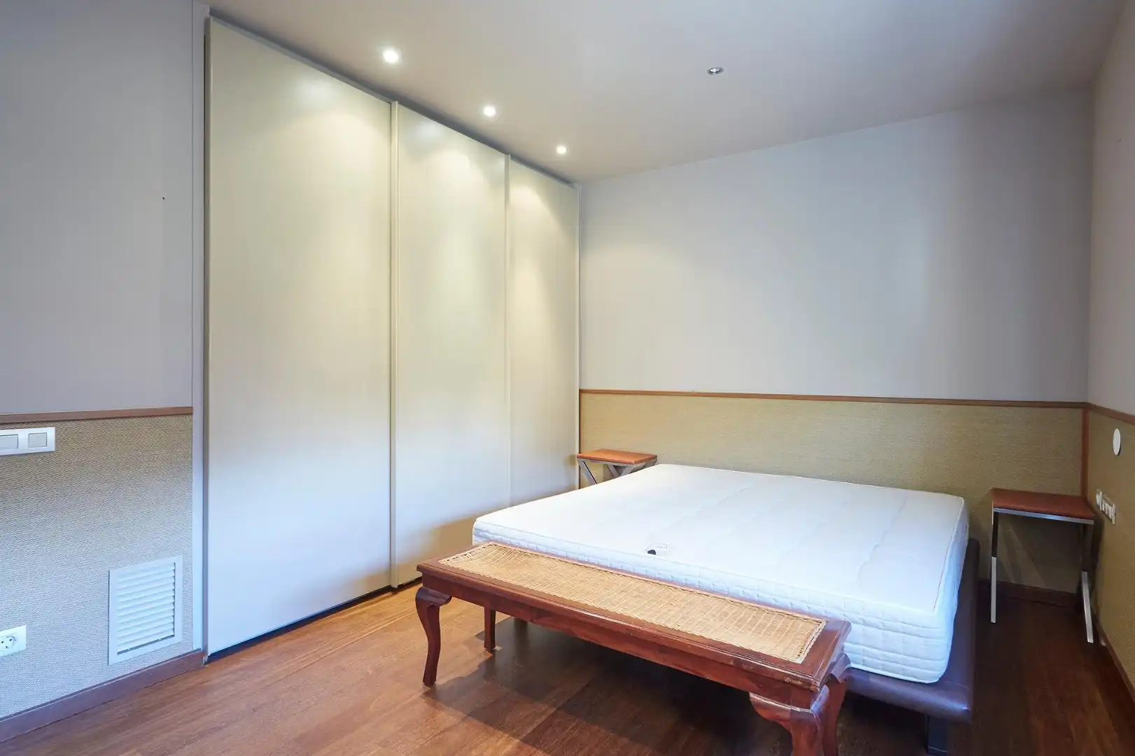 Schlafzimmer von Wohnung zur Miete in Barcelona mit Klimaanlage, Terrasse und Abstellraum