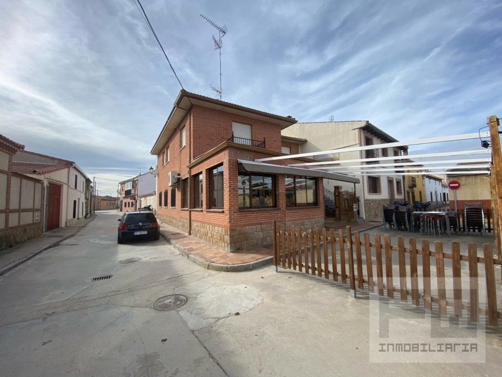 Pis en venda en Villanueva de Gómez