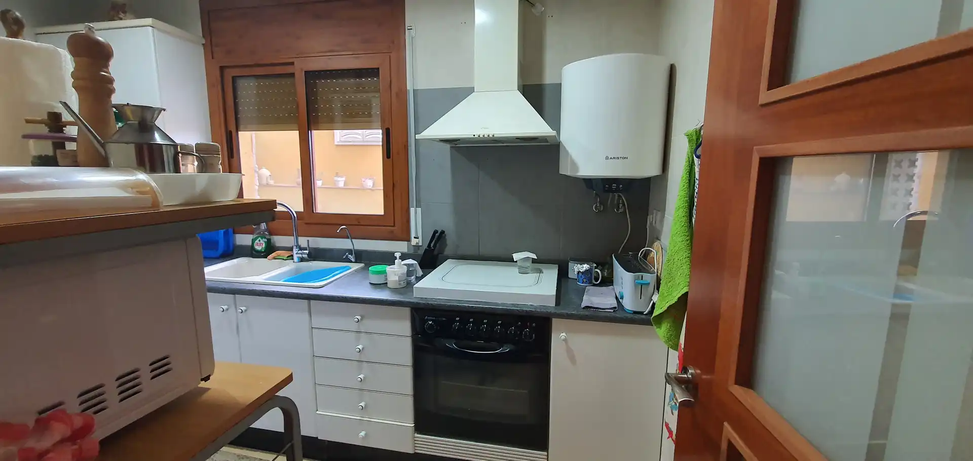 Cuina de Casa o xalet en venda en Tordera amb Aire condicionat, Calefacció i Jardí privat