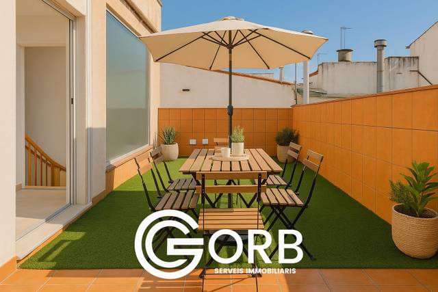 Casa adosada en Venta en Els Molins