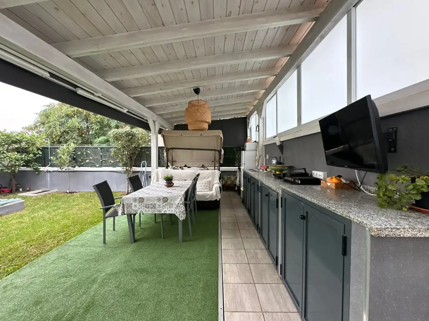 Terrassa de Casa o xalet en venda en Vélez-Málaga amb Aire condicionat, Calefacció i Jardí privat