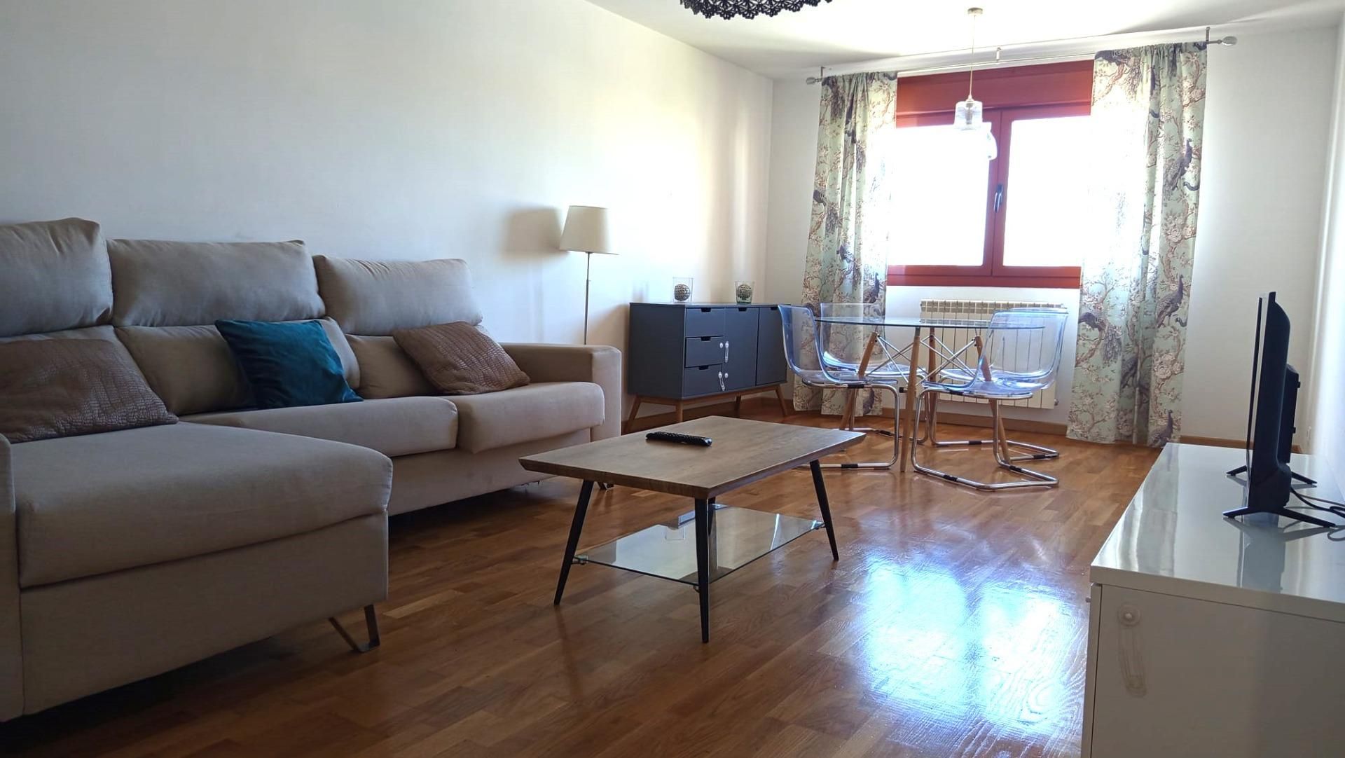 Sala d'estar de Pis en venda en Tudela amb Aire condicionat, Calefacció i Traster