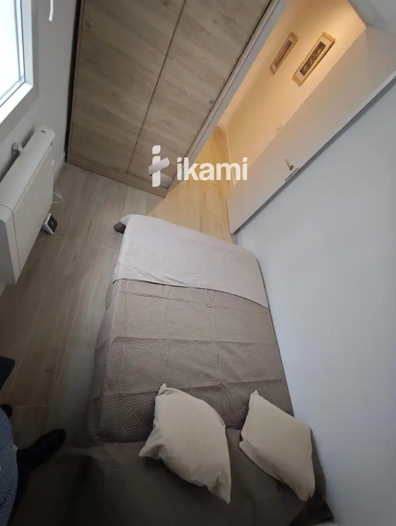 Habitación de Piso en venta en Madrid con Calefacción y Alarma