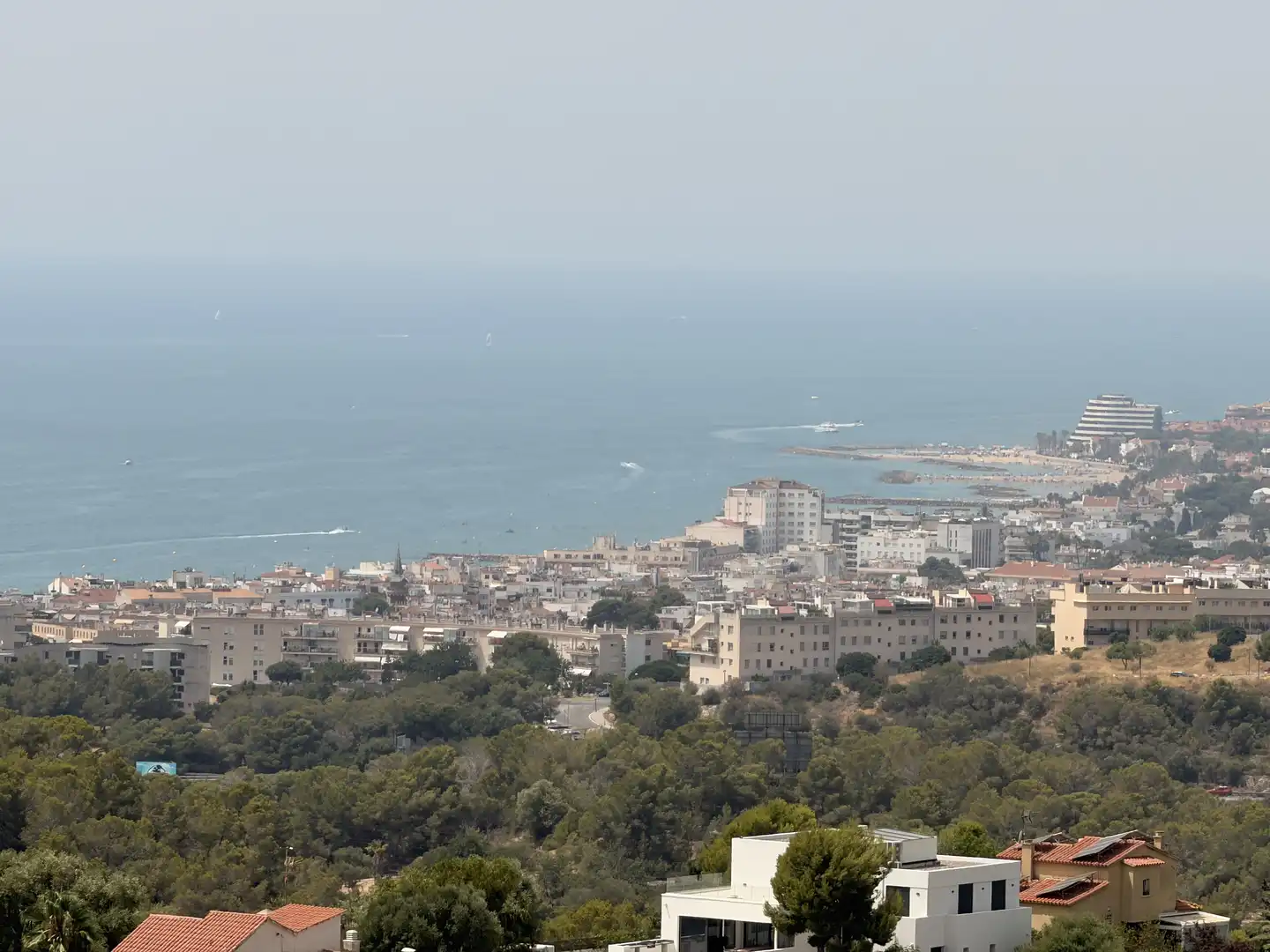 Terreno residencial en venta en dels Garrofers 70, imagen 2