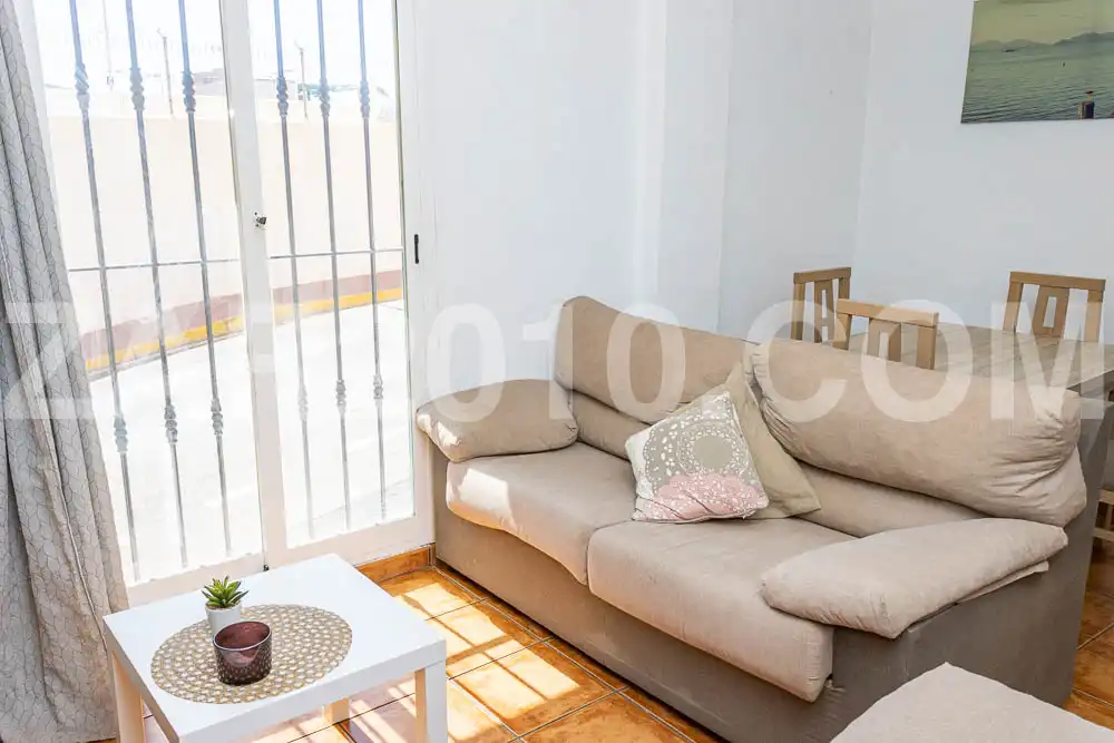 Sala de estar de Planta baja en venta en Garrucha con Amueblado, Horno y Lavadora