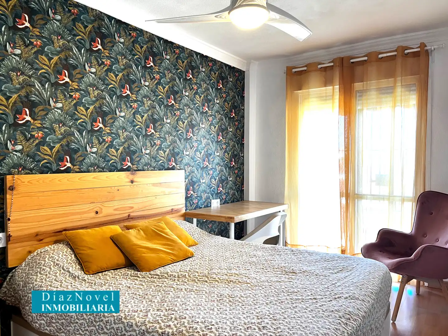 Schlafzimmer von Einfamilien-Reihenhaus zum Verkauf in Vélez-Málaga mit Klimaanlage, Heizung und Parkett
