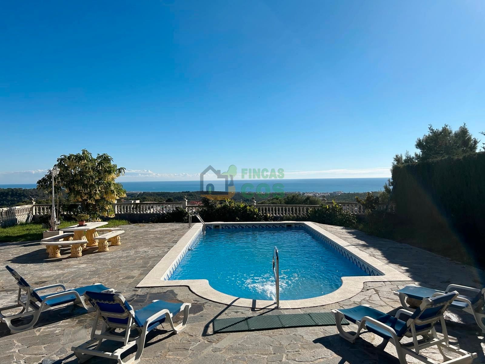 Exterior view of House or chalet for sale in Cunit  with Heating, Private garden and Terrace