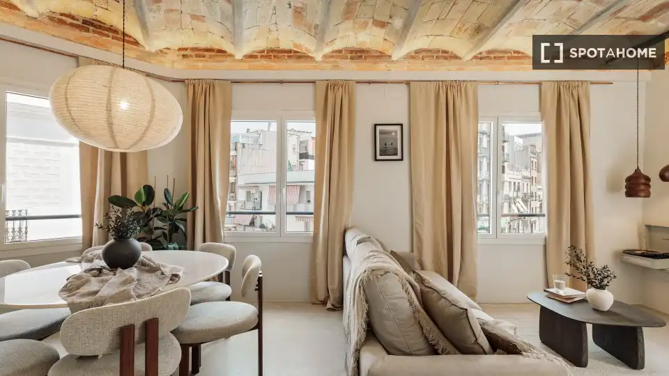 Sala de estar de Piso de alquiler en Barcelona con Aire acondicionado, Calefacción y Amueblado