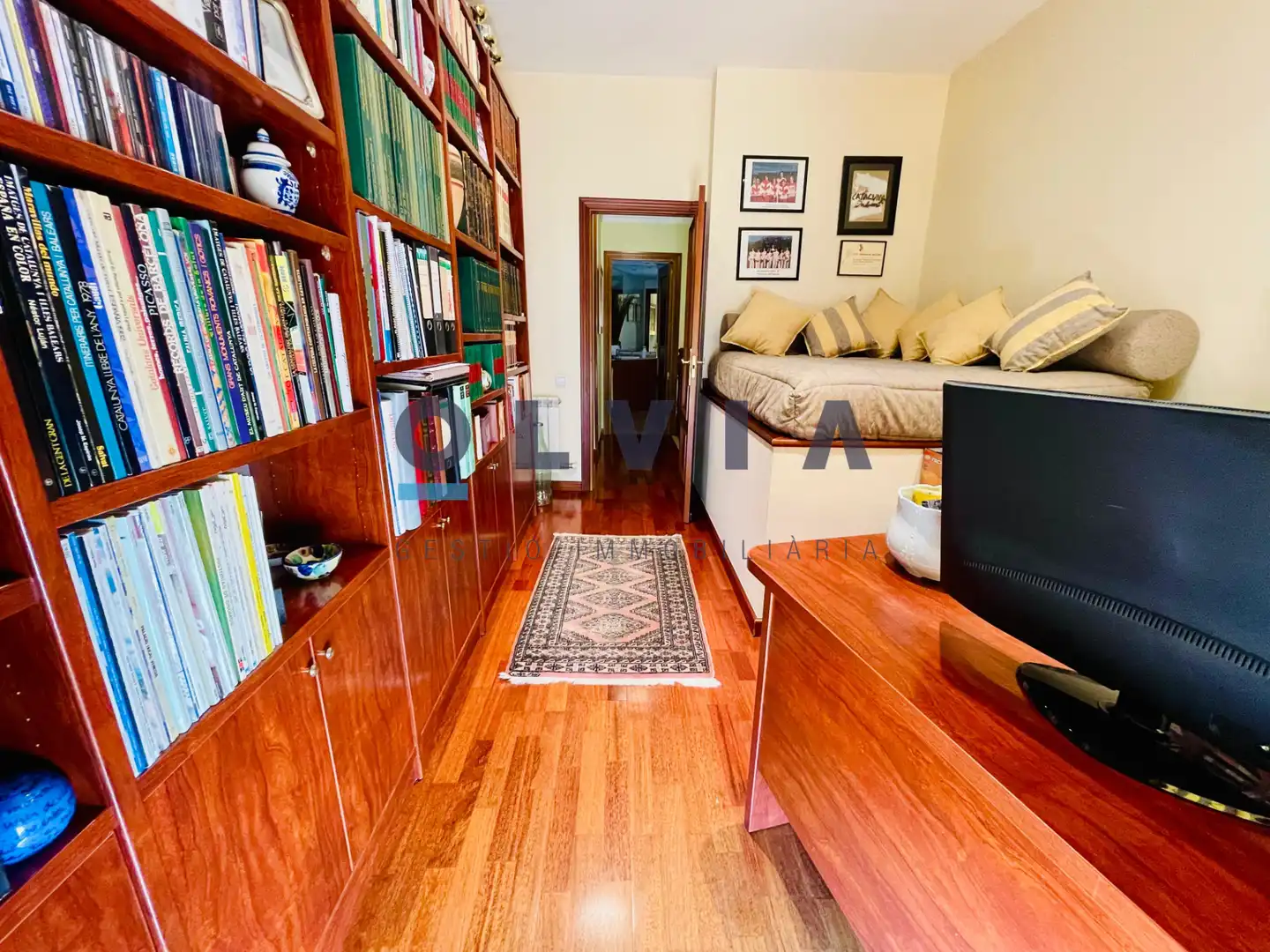 Bedroom of Duplexes for sale in Terrassa  with Air Conditioner, Heating and Parquet flooring