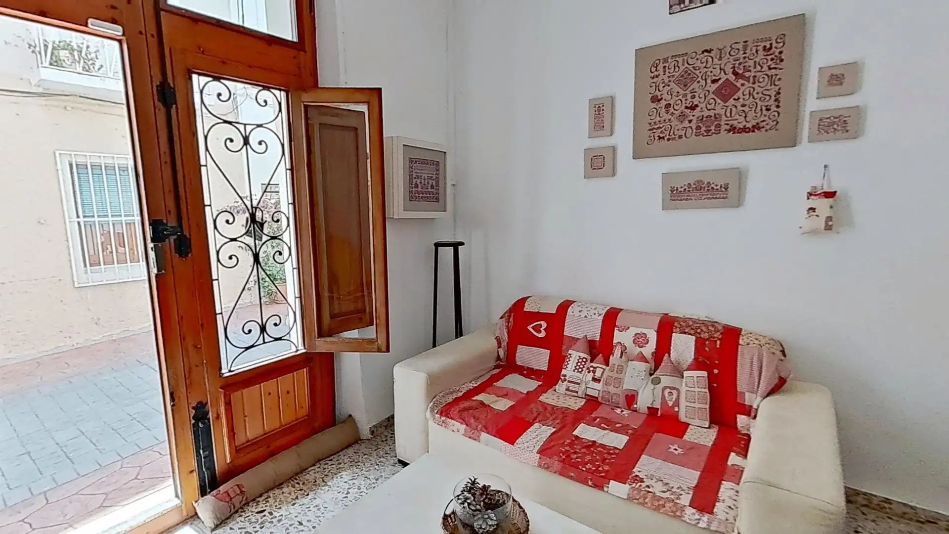 Wohnzimmer von Country house zum Verkauf in Beniardà mit Heizung und Terrasse