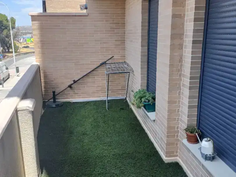 Terrassa de Pis de lloguer en  Granada Capital amb Aire condicionat, Piscina i Balcó
