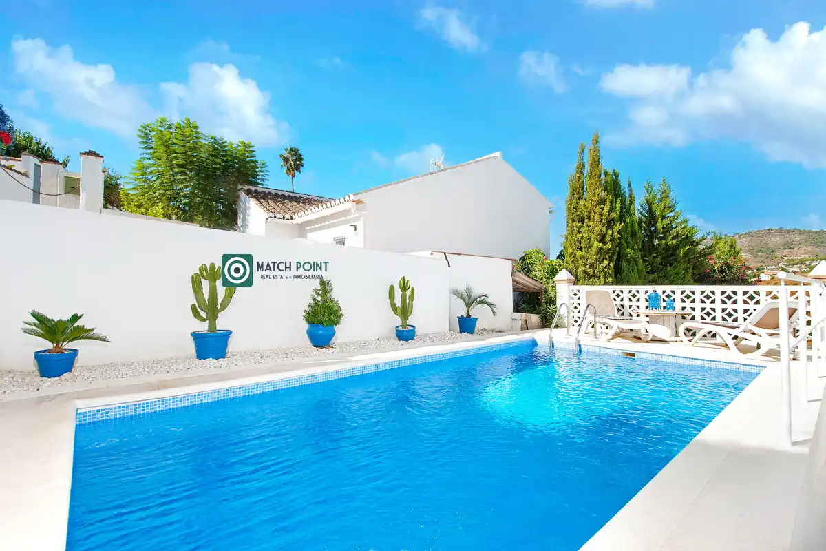 Casa o chalet en venta en Calle Torre Vigia, La Herradura centro