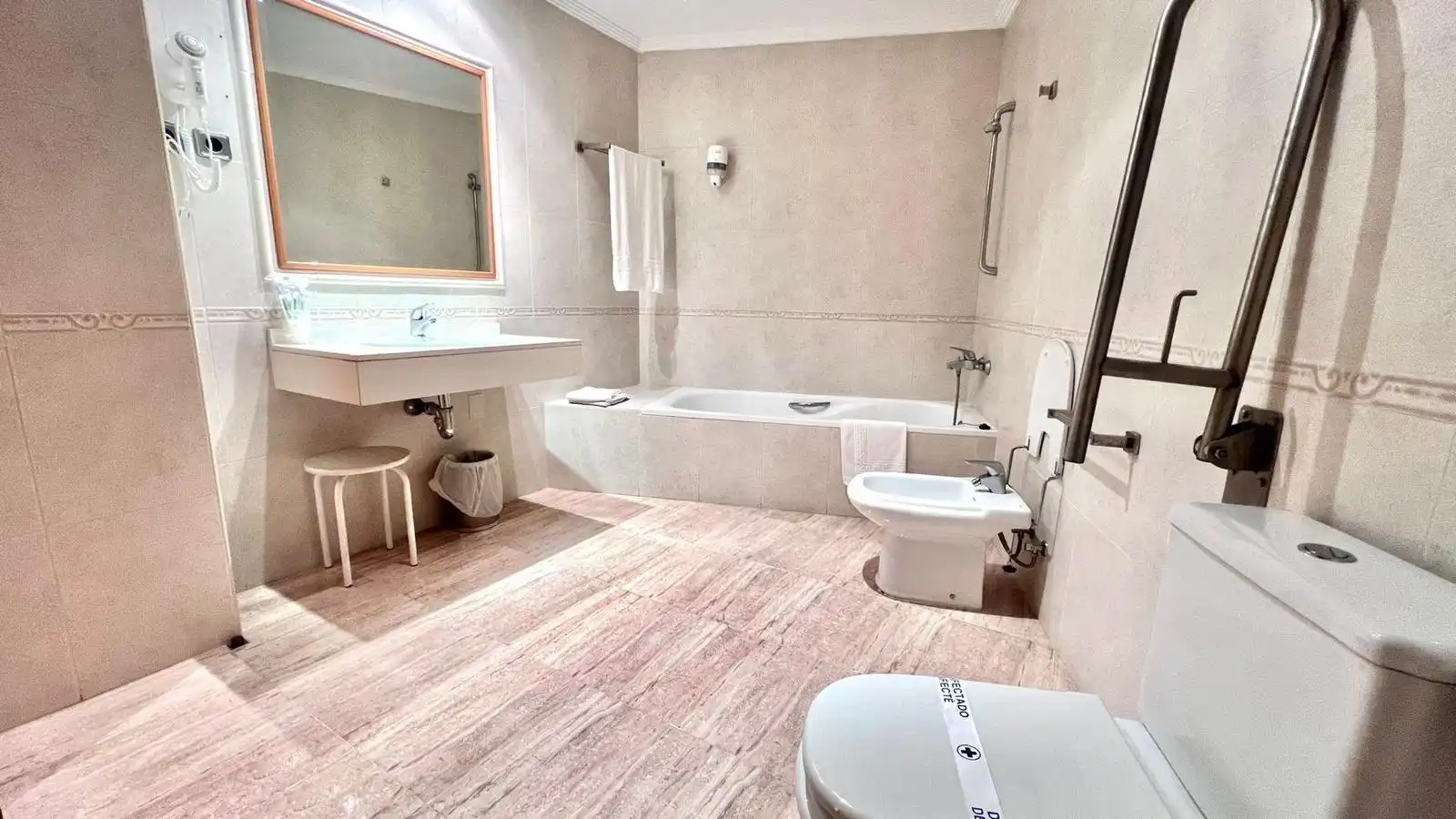 Local comercial en venta en Los Montesinos, imagen 18