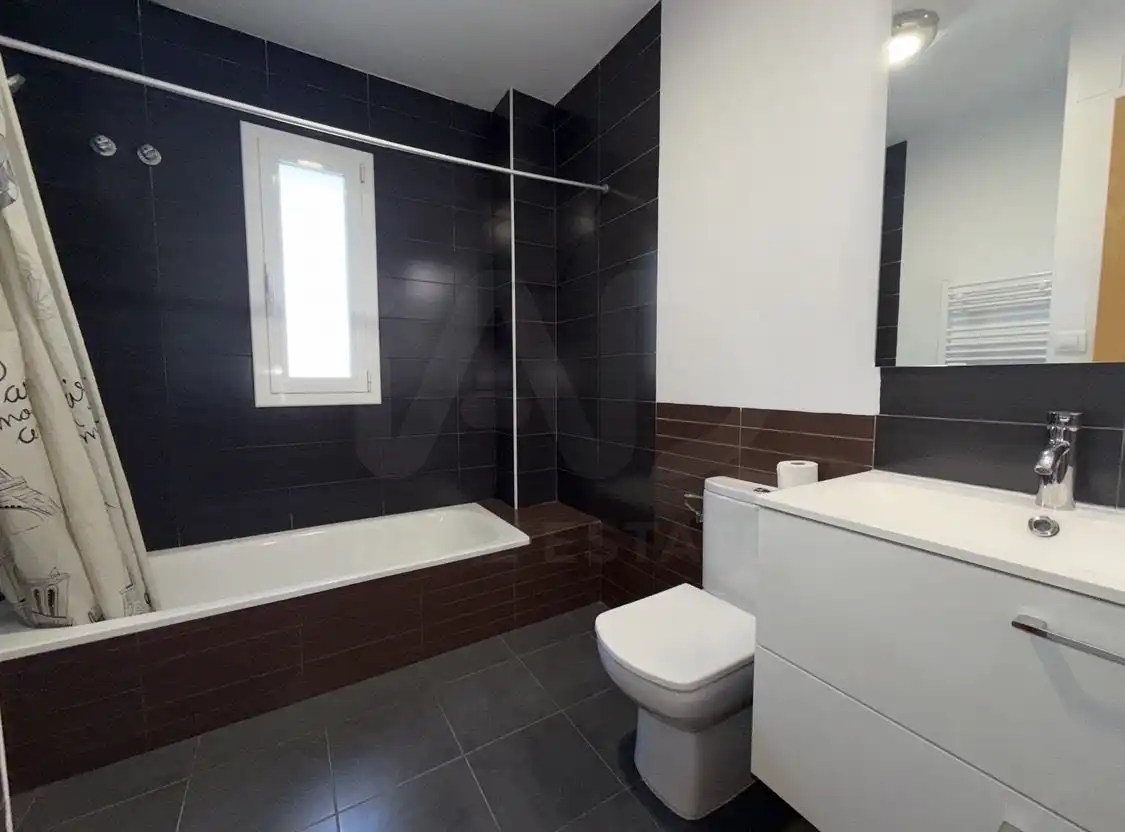 Casa aparellada en venda a Balaguer, imagen 27