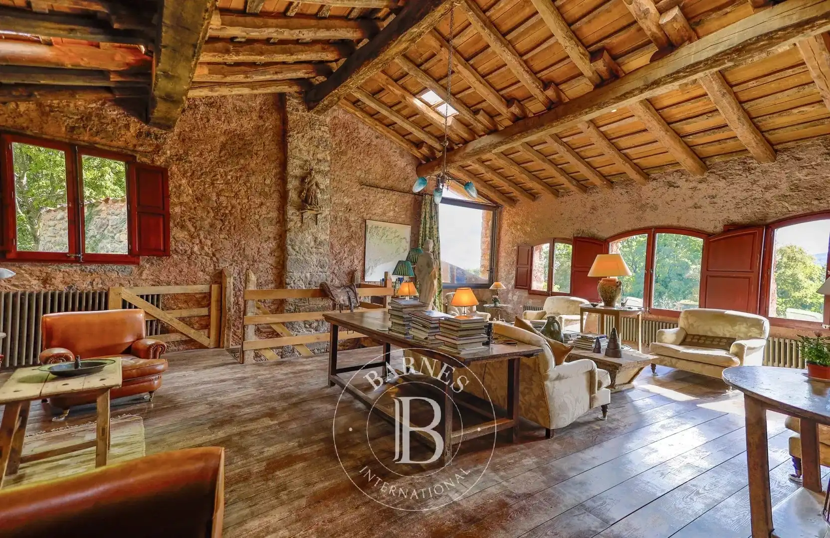 Wohnzimmer von Country house zum Verkauf in Camprodon mit Heizung, Privatgarten und Möbliert