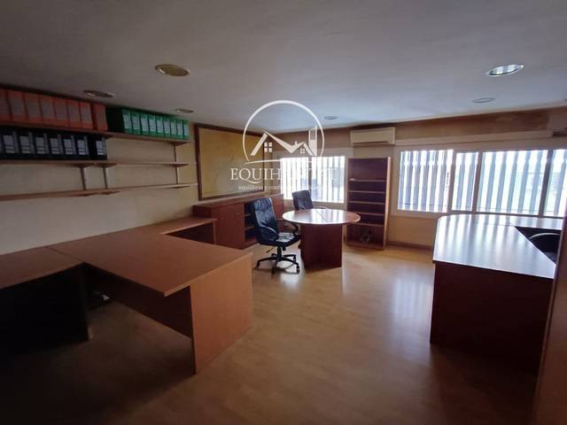 Oficina en Venta en MOSSEN REIG en Centre Històric