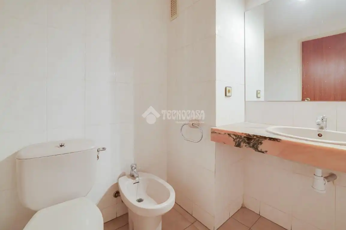 Bathroom of Flat for sale in Gavà  with Heating and Balcony