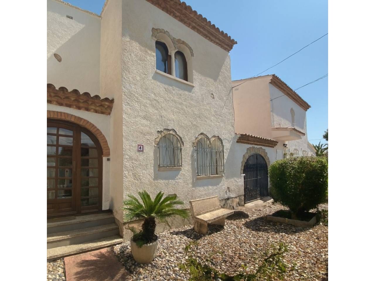 Exterior view of Single-family semi-detached for sale in Mont-roig del Camp  with Private garden, Terrace and Furnished