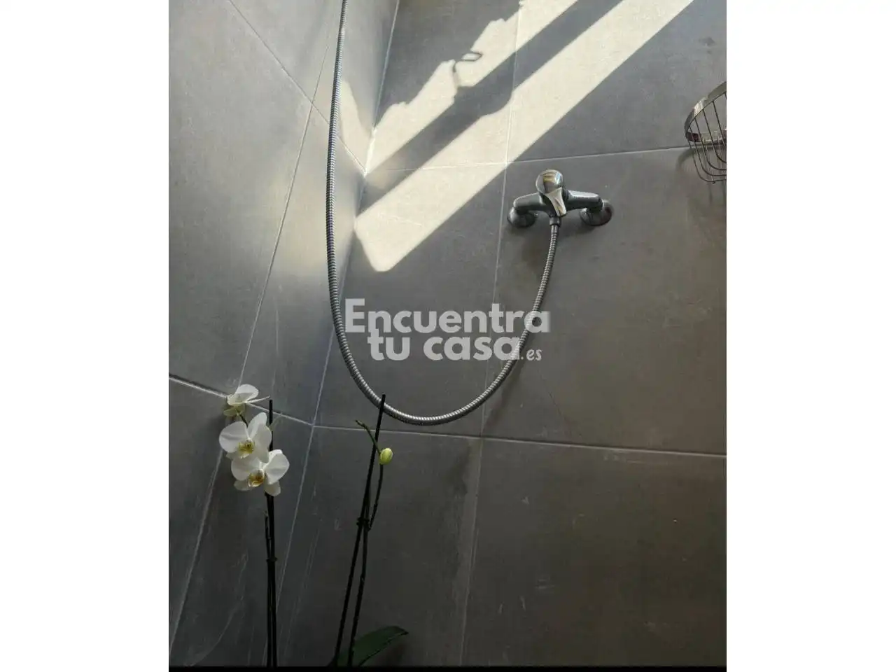 Baño de Casa adosada de alquiler en Altea con Aire acondicionado, Calefacción y Jardín privado