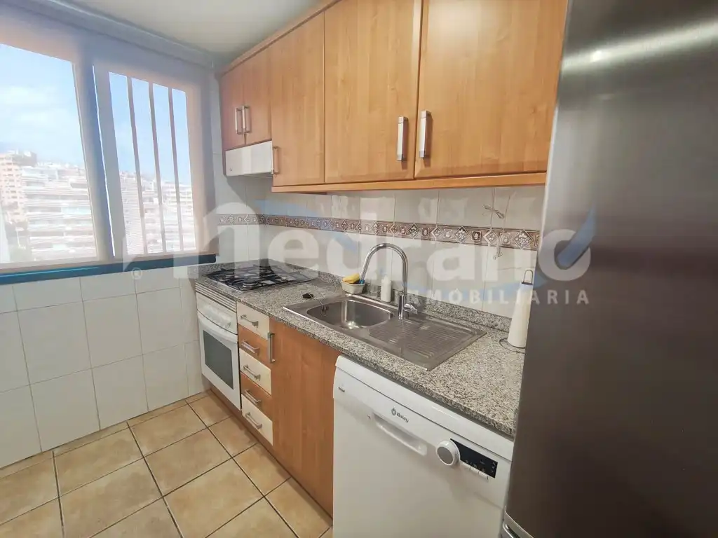 Cocina de Piso en venta en Villajoyosa / La Vila Joiosa con Aire acondicionado, Calefacción y Jardín privado