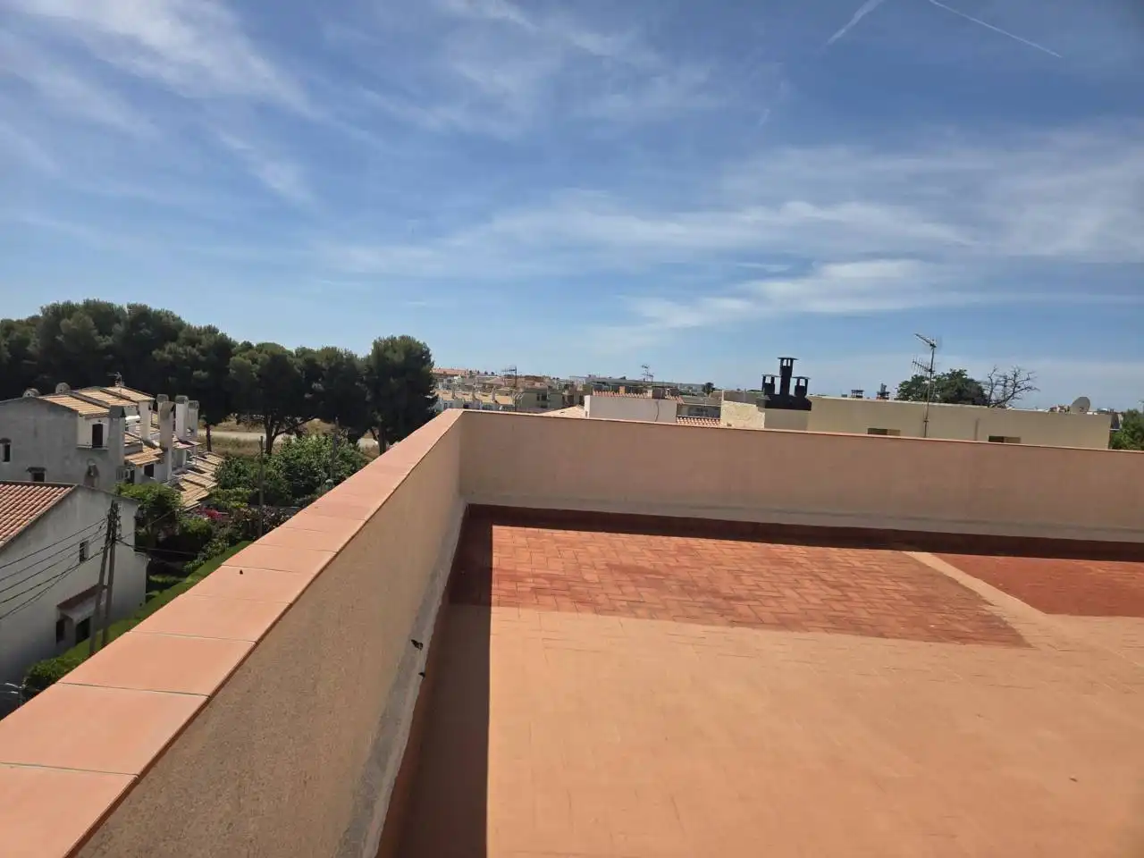 Terrasse von Wohnung zum Verkauf in Cubelles mit Heizung, Parkett und Abstellraum