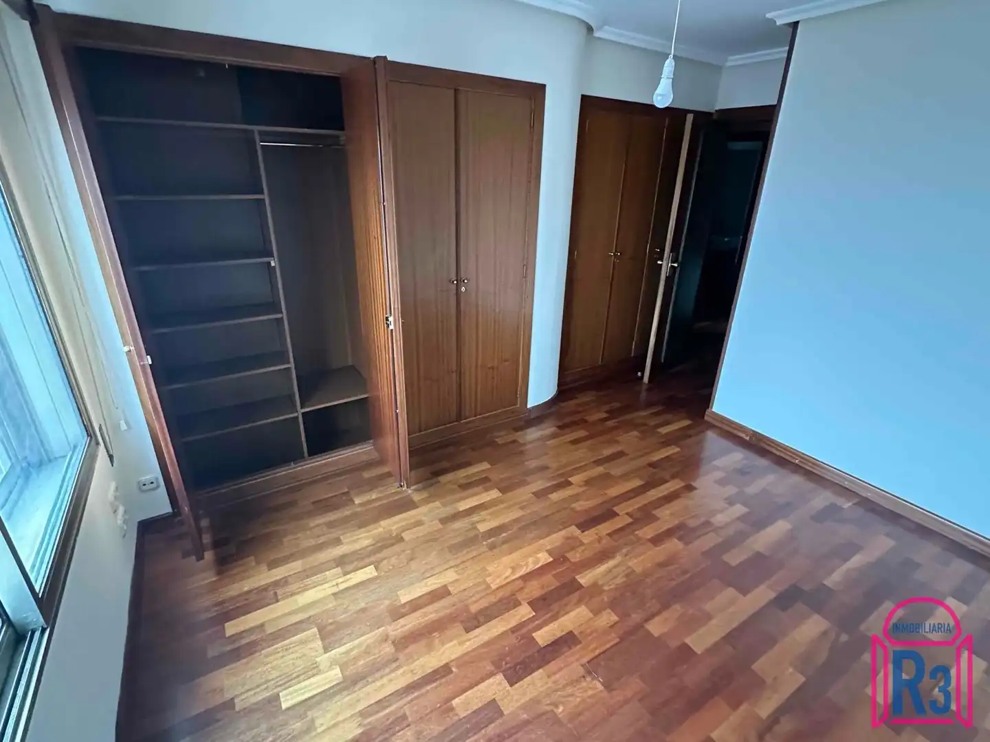 Habitación de Piso de alquiler en León Capital  con Calefacción y Terraza