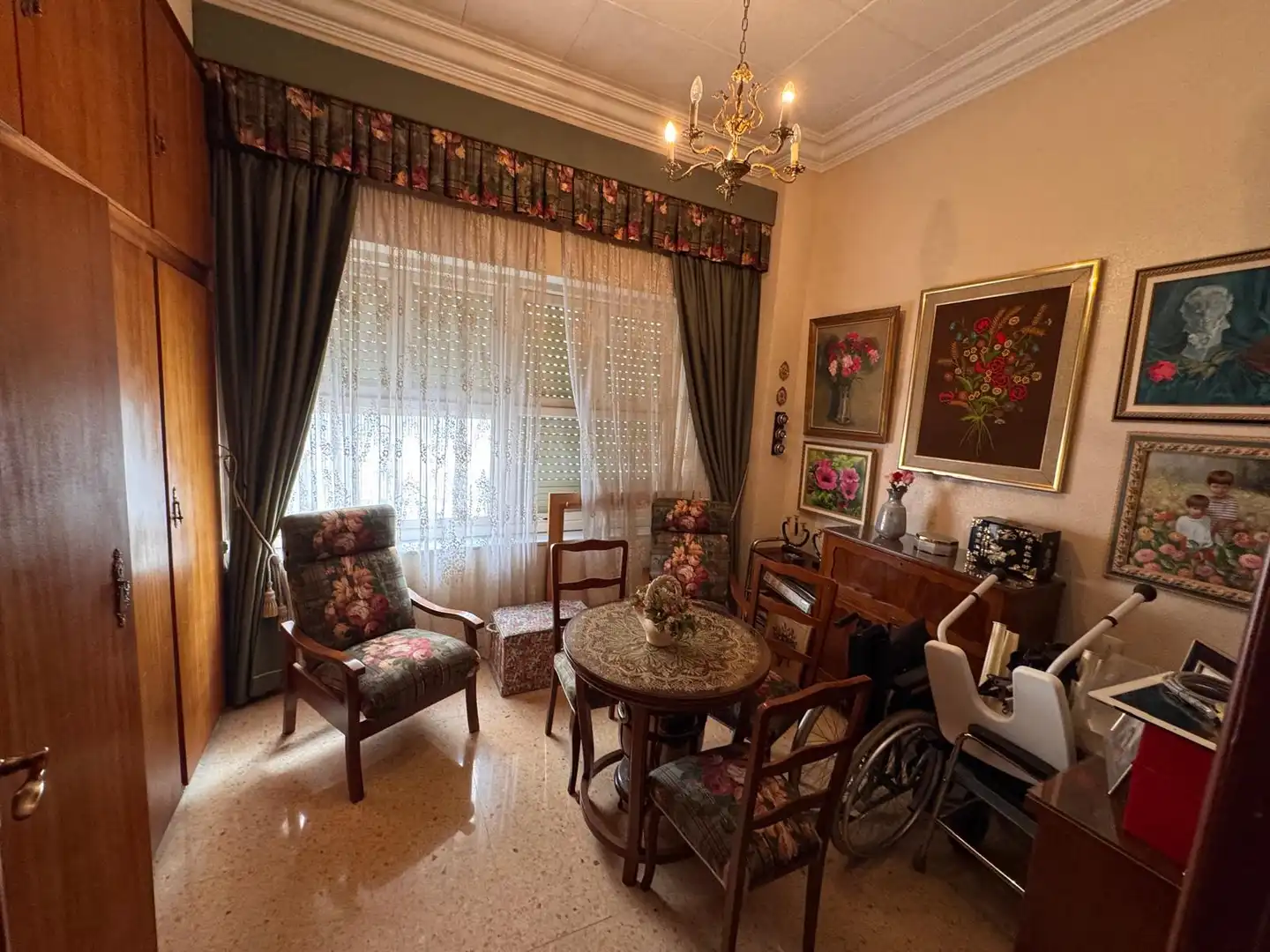 Comedor de Casa o chalet en venta en Elda con Aire acondicionado, Terraza y Amueblado