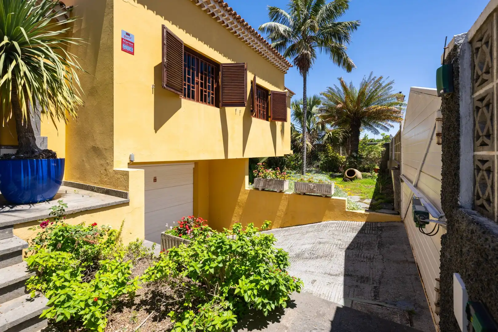 Vista exterior de Casa o chalet en venta en Santa Brígida con Jardín privado, Terraza y Trastero