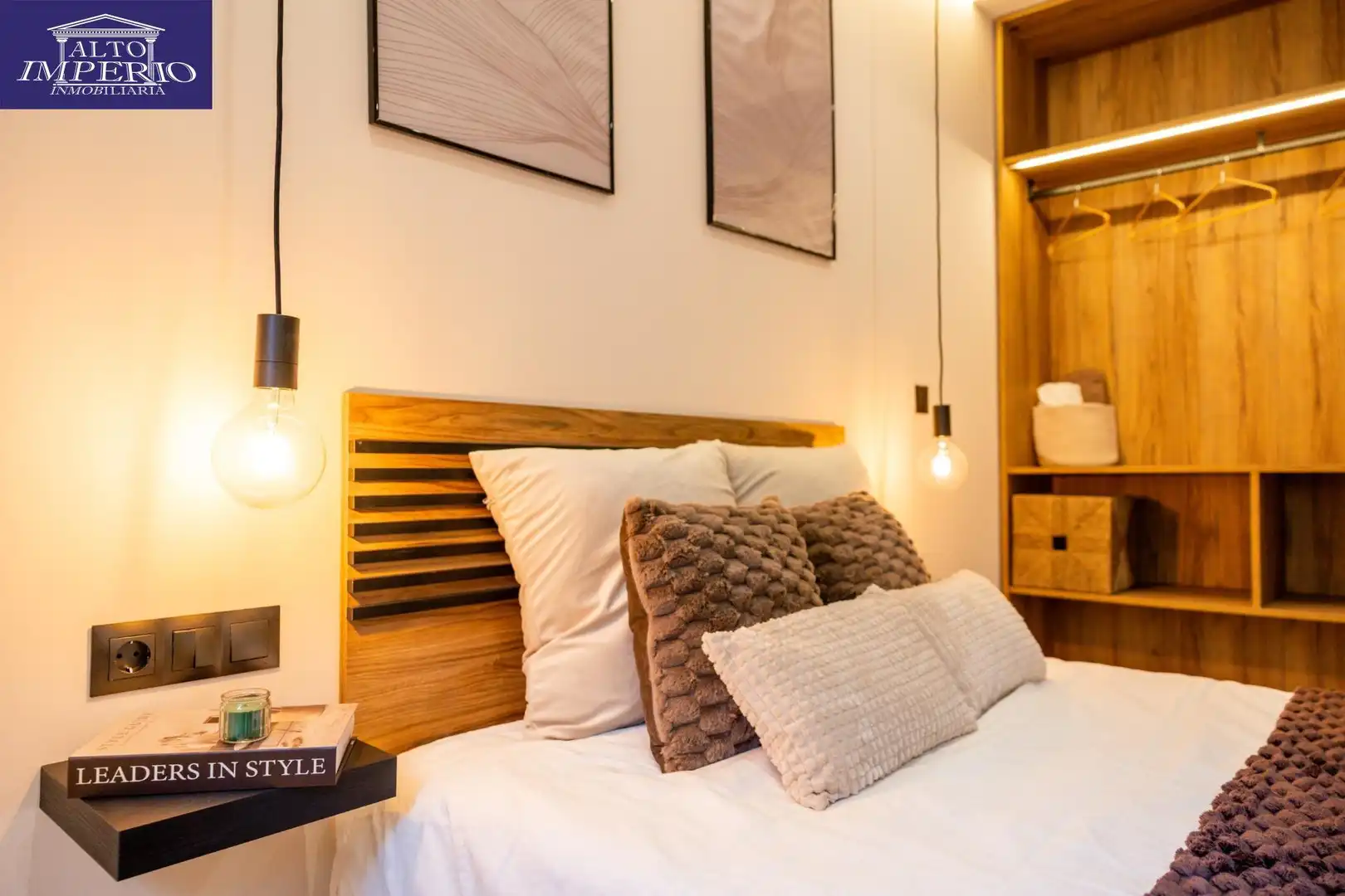 Habitación de Apartamento en venta en Granada con Aire acondicionado y Calefacción