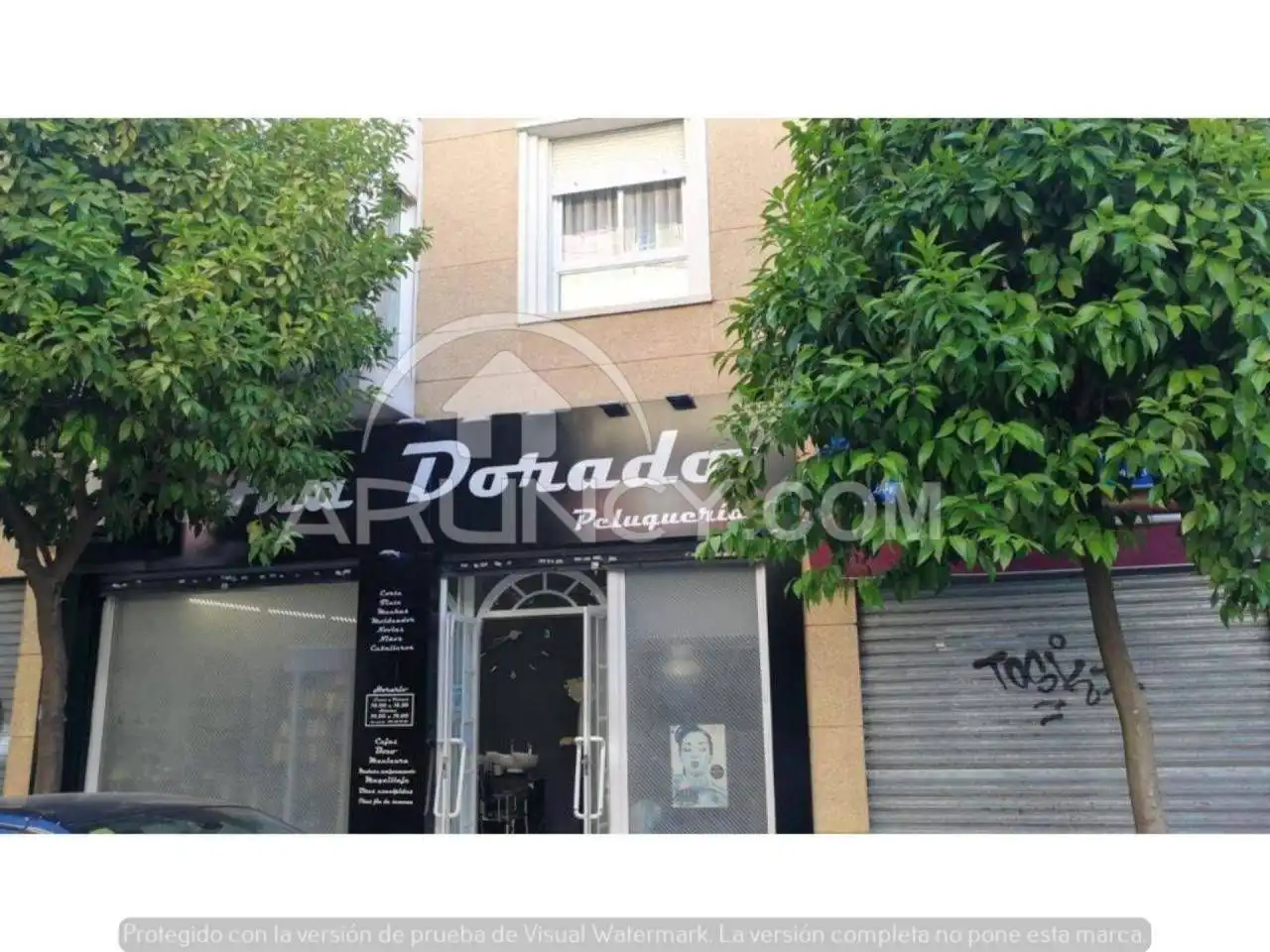 Vista exterior de Local de lloguer en Nervión