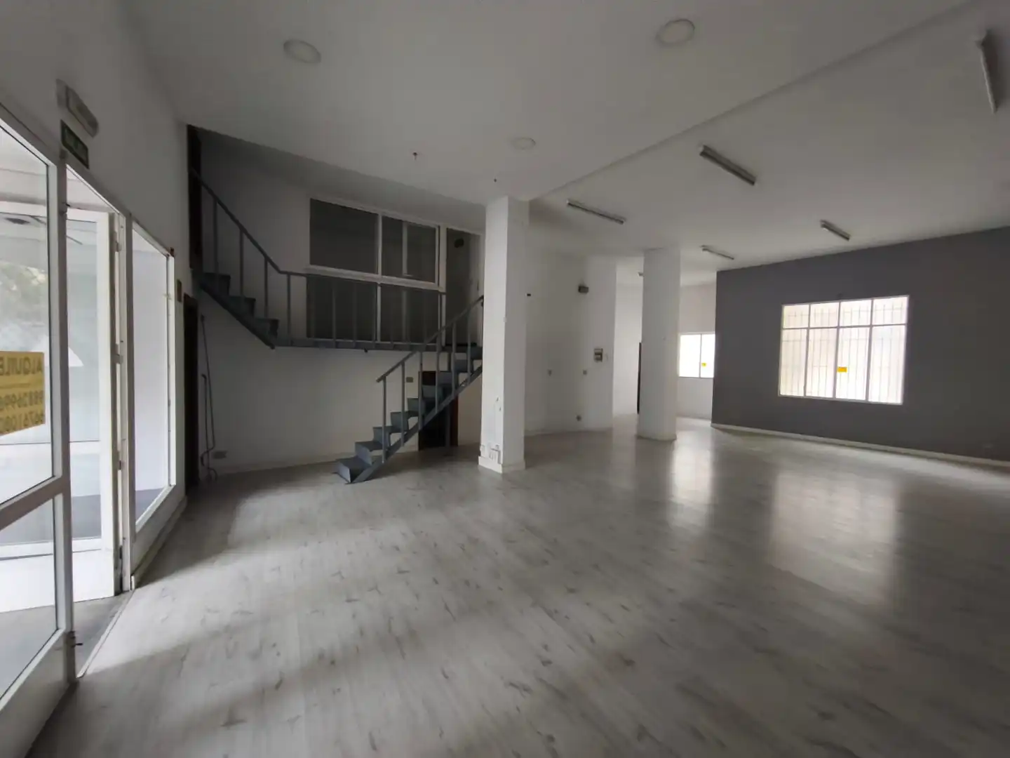 Business premises for sale in Couto, imagen 5