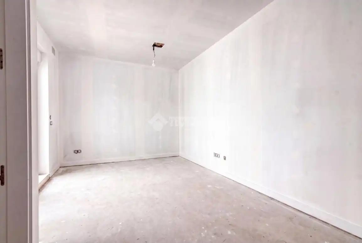 Casa adosada en venta en Calvarrasa de Abajo con Calefacción y Terraza