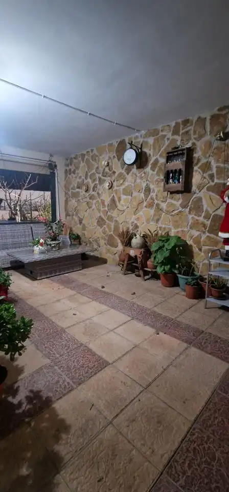 Terrassa de Casa o xalet en venda en Cadrete amb Aire condicionat, Calefacció i Jardí privat