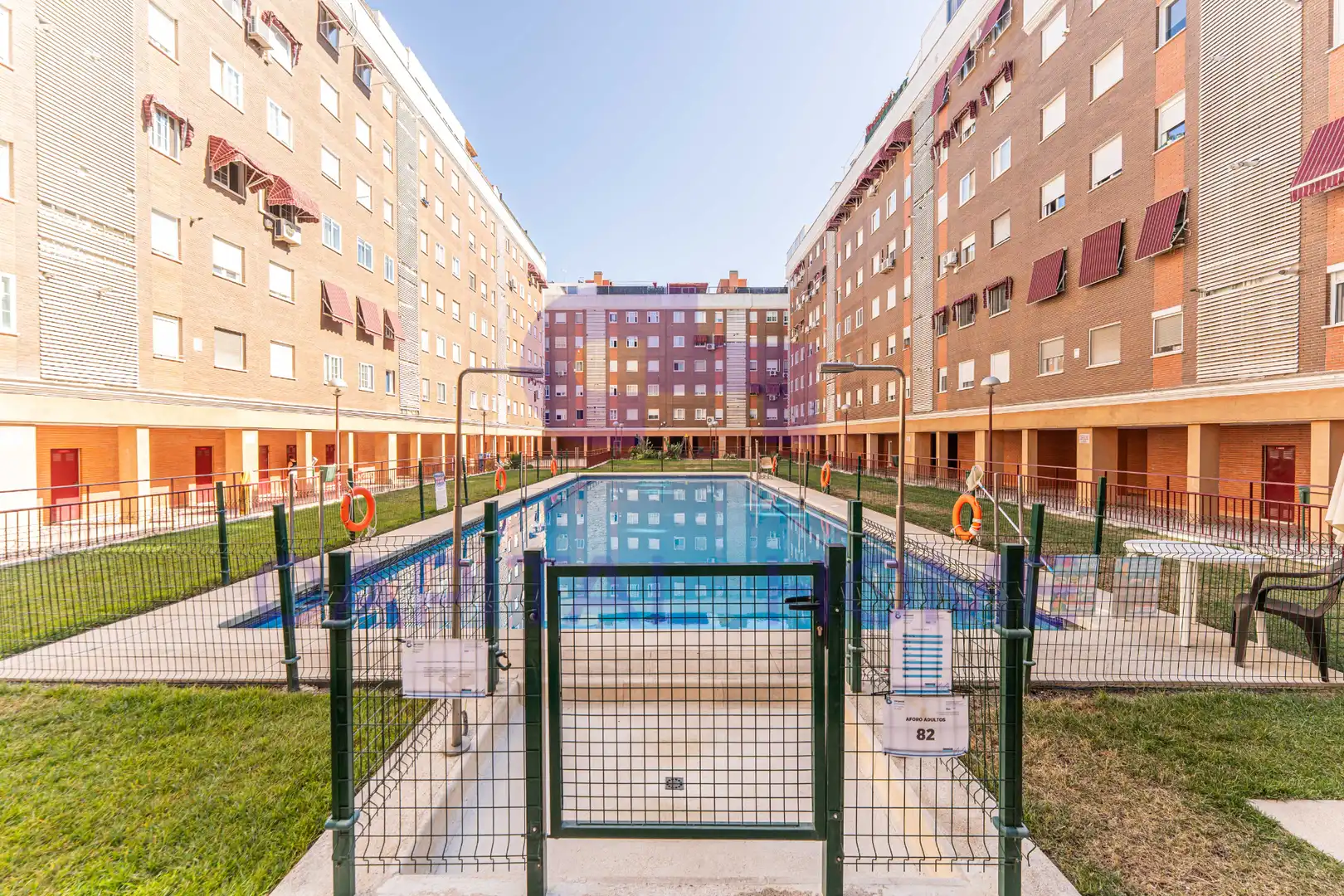 Appartement avec piscine à vendre à Sur - PAU 4