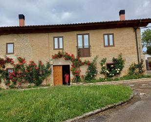 Exterior view of House or chalet for sale in Vitoria - Gasteiz