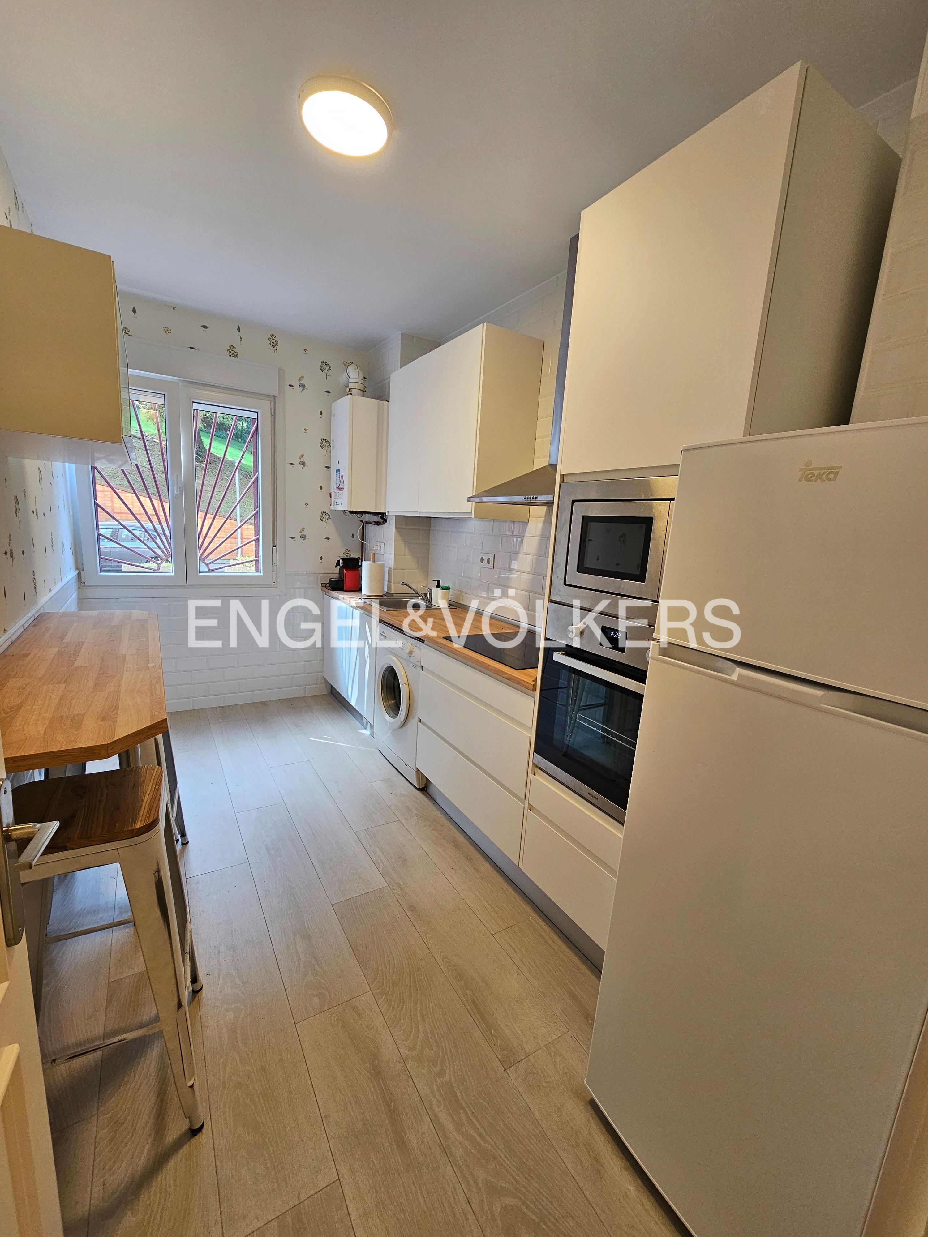Kitchen of Apartment for sale in Santander  with Heating