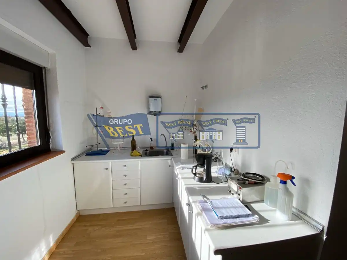 Local en venta en Chozas de Abajo