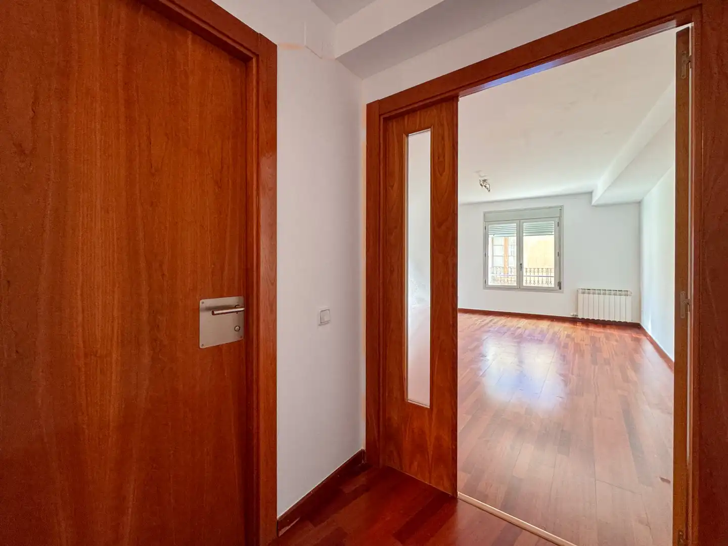 Piso en venta en Lleida con Calefacción, Parquet y Horno