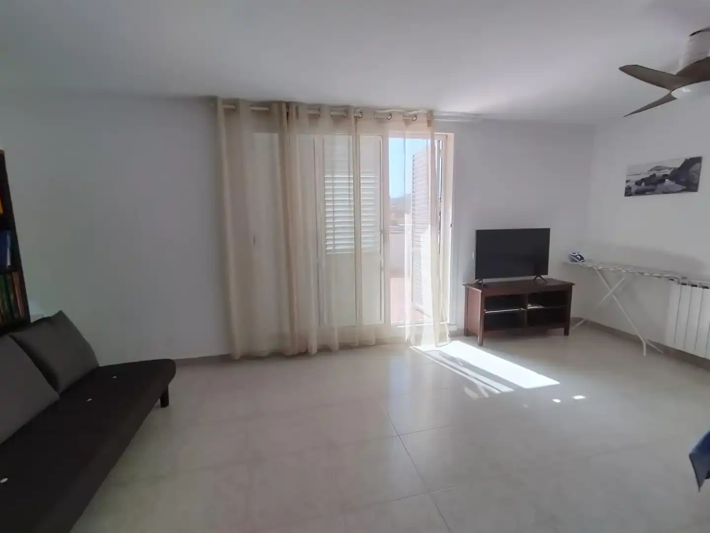 Living room of Houses for sale in Pineda de Mar  with Air Conditioner, Heating and Private garden