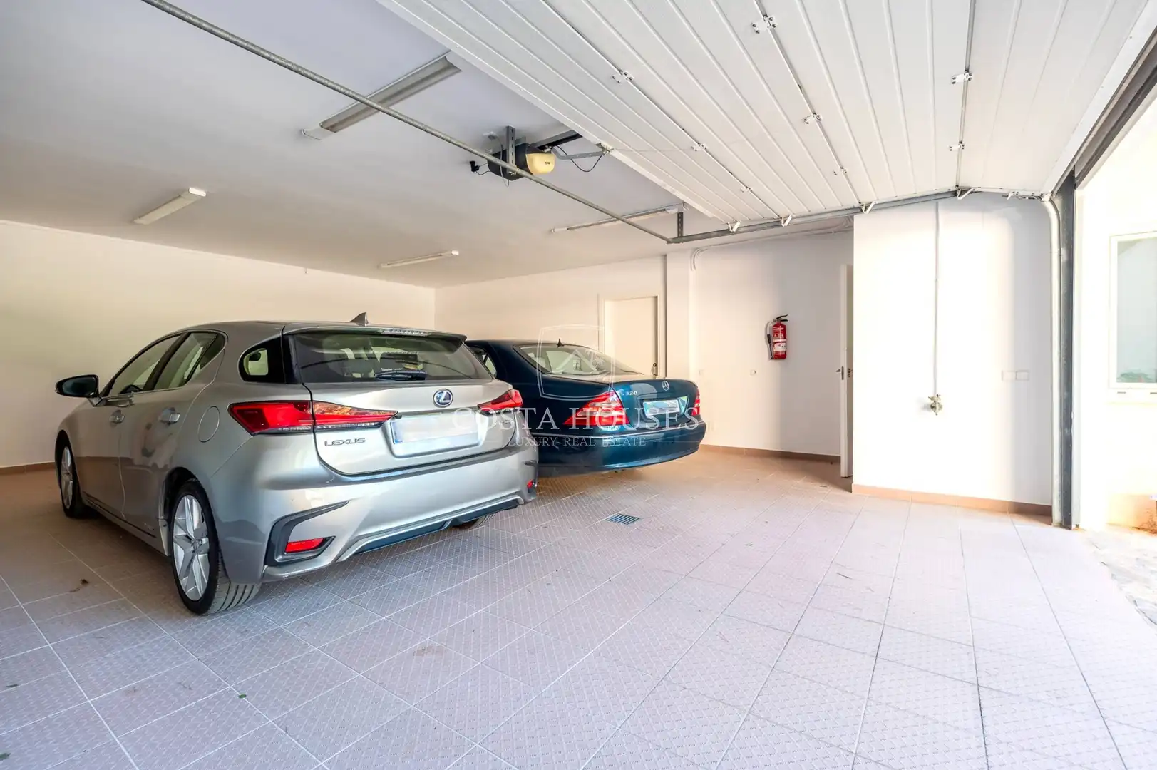 Parking de Casa o chalet en venta en Altea con Aire acondicionado, Jardín privado y Terraza
