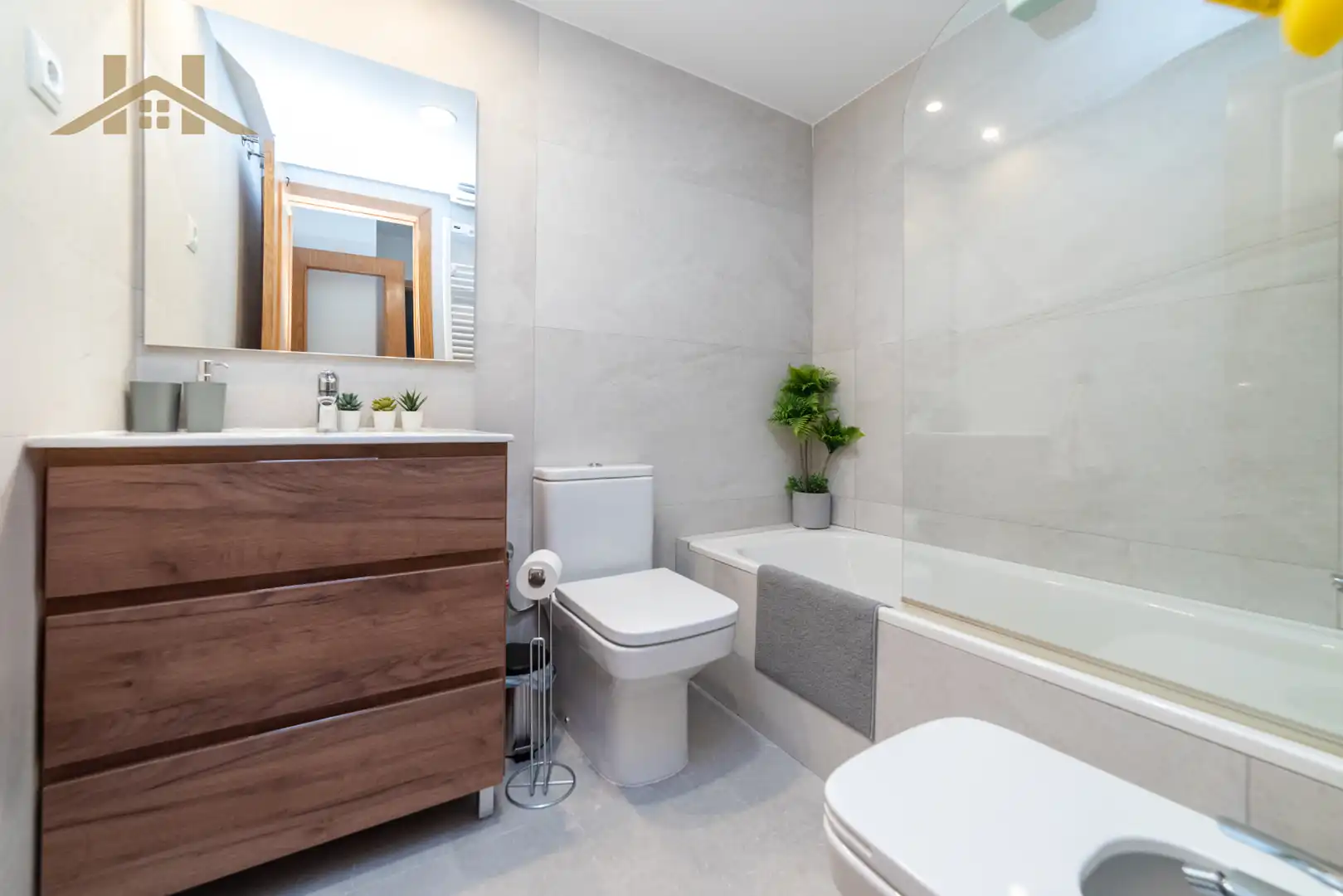 Baño de Piso en venta en Avenida Europa