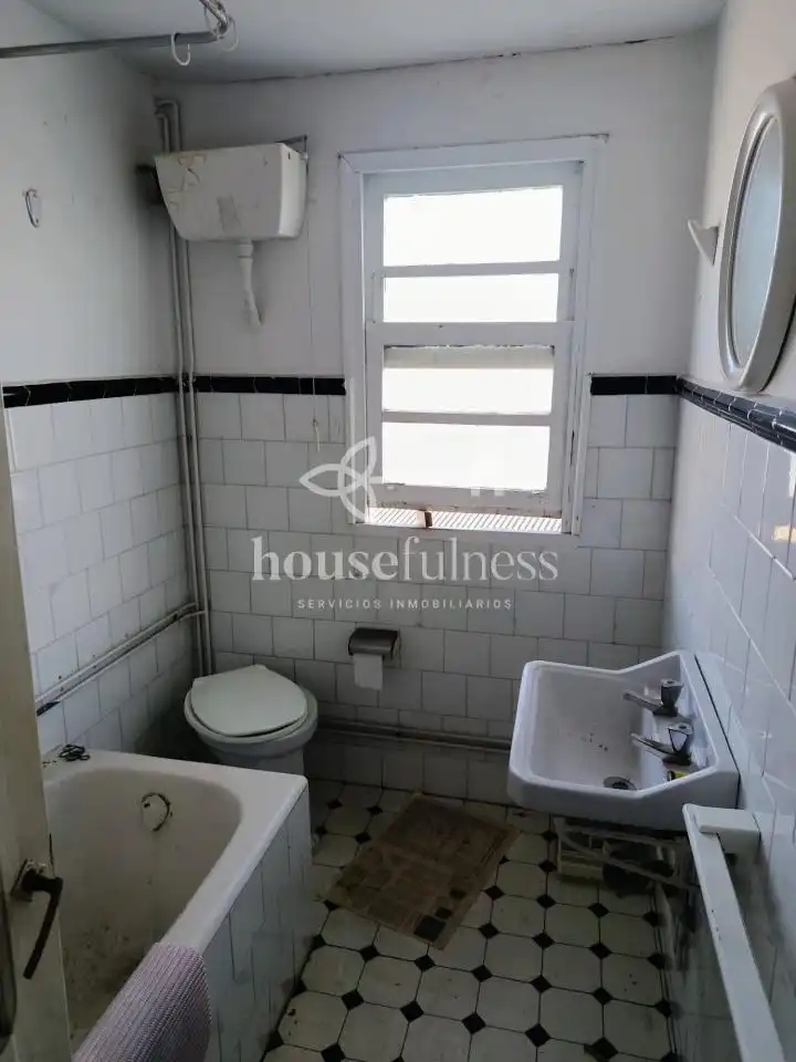 Baño de Edificio en venta en Ferrol