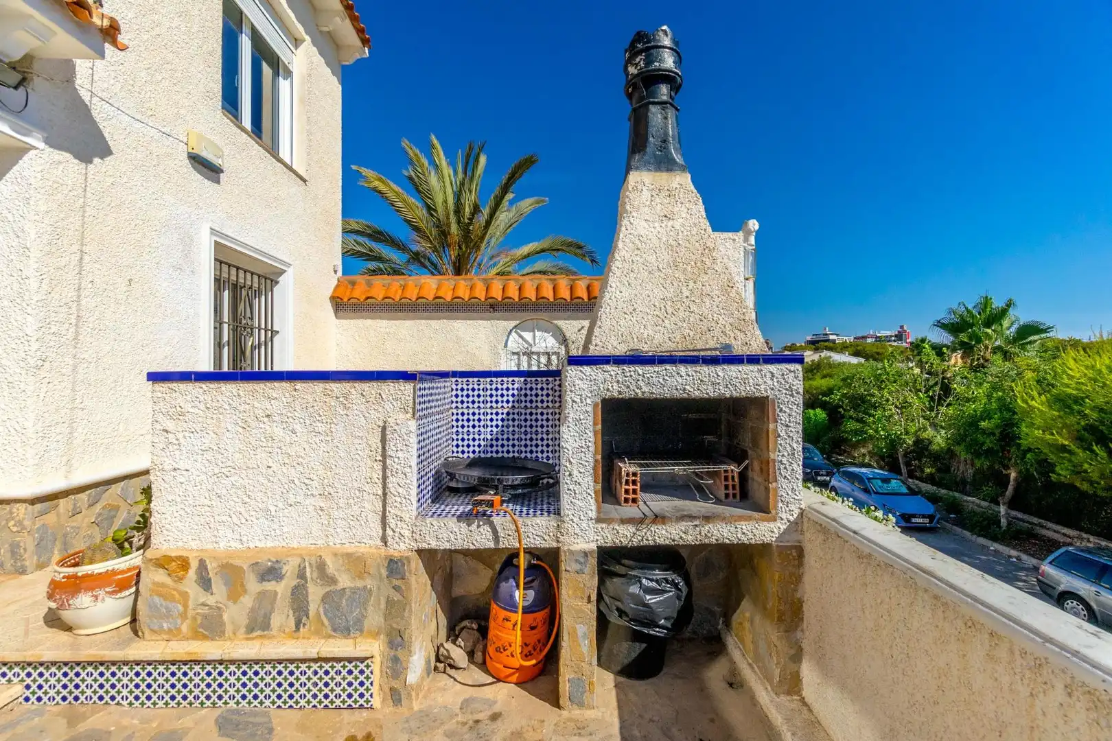 Jardí de Casa o xalet en venda en Orihuela amb Aire condicionat, Jardí privat i Terrassa