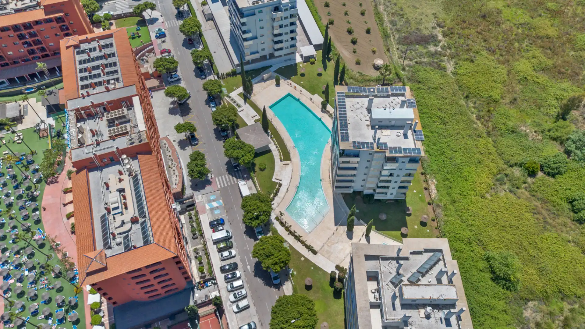 Piscina de Pis en venda en Fuengirola amb Aire condicionat, Calefacció i Terrassa
