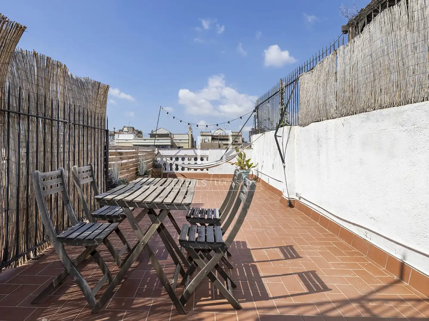 Terrasse von Dachboden zum Verkauf in Barcelona mit Klimaanlage, Heizung und Parkett