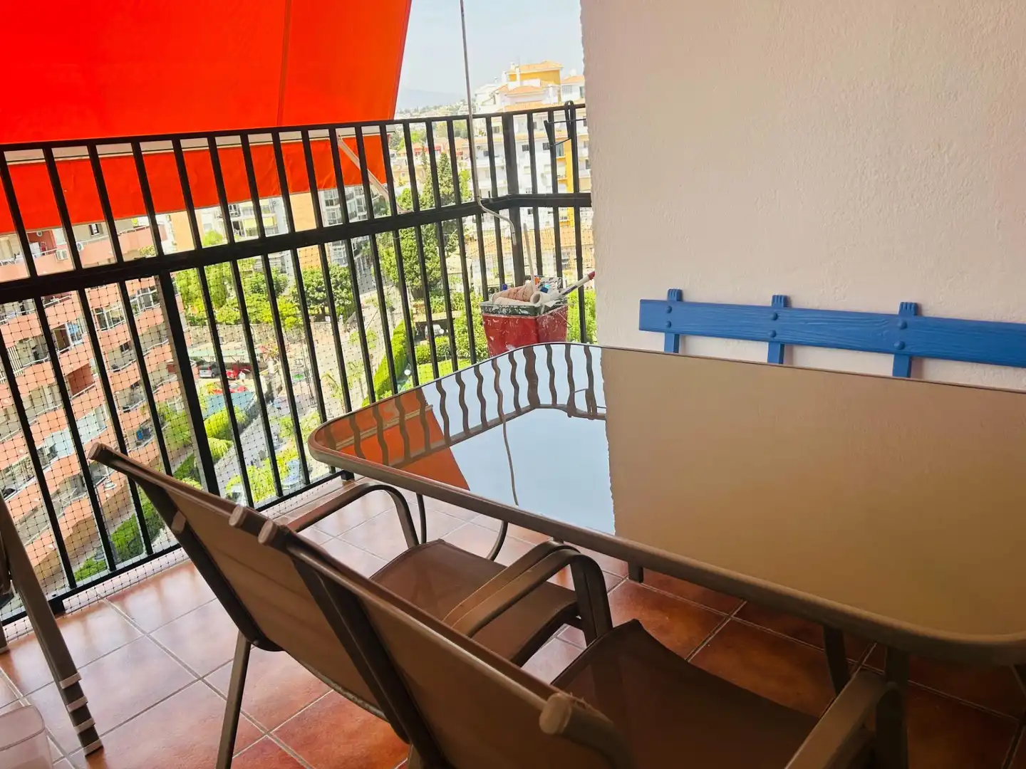 Terrasse von Wohnungen zur Miete in Fuengirola mit Klimaanlage, Terrasse und Möbliert