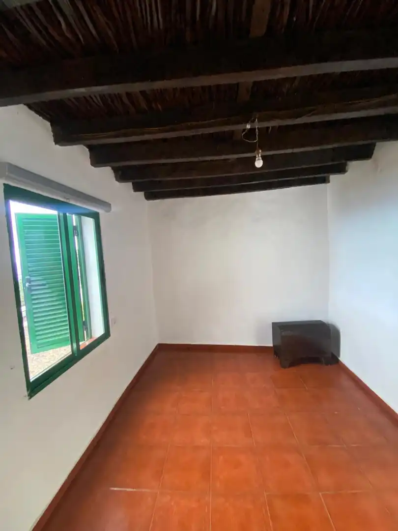 Casa o xalet en venda en Frontera amb Jardí privat