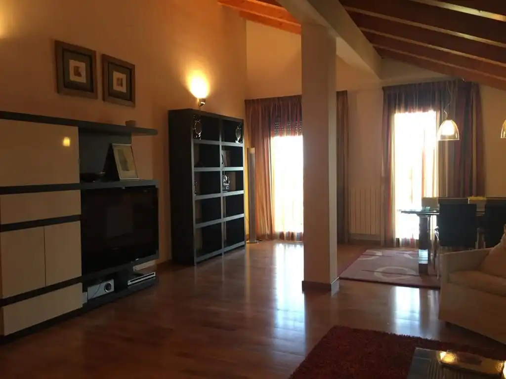 Sala de estar de Piso en venta en Santurde de Rioja con Calefacción, Terraza y Trastero
