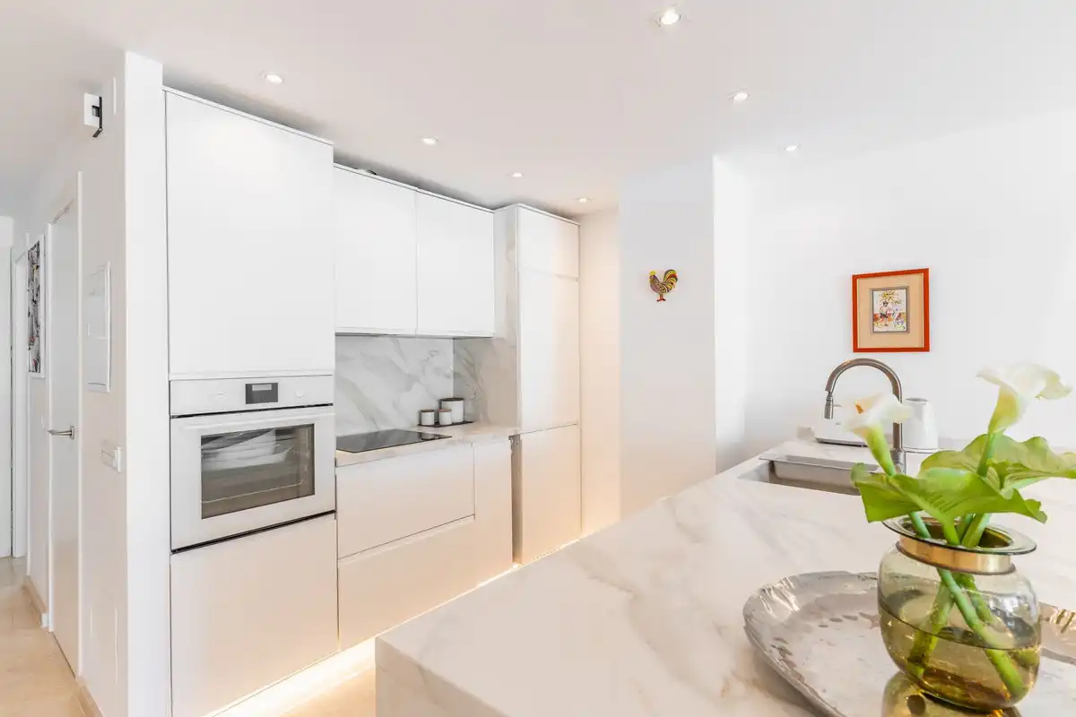 Flat for sale in Estepona Pueblo, imagen 3
