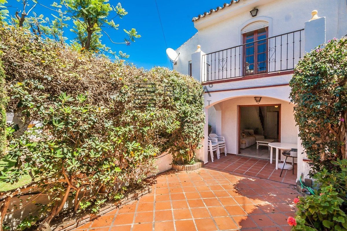 Garden of House or chalet for sale in Marbella  with Terrace and Swimming Pool